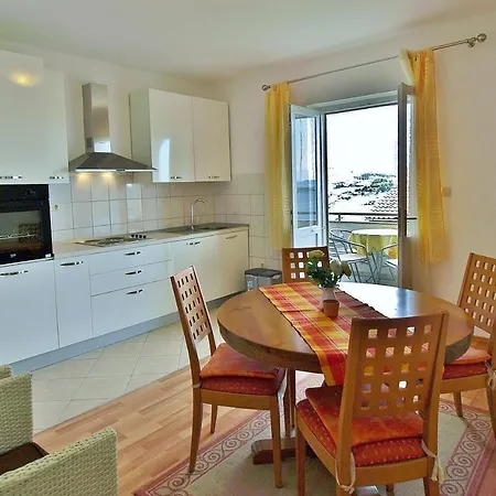 Apartamento Biserka *
