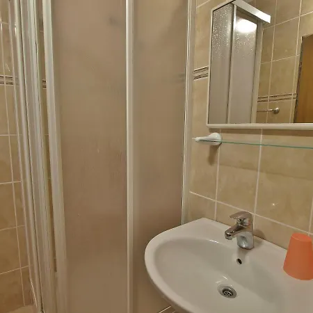 Apartamento Biserka *