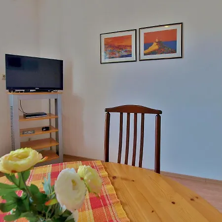 Apartamento Biserka