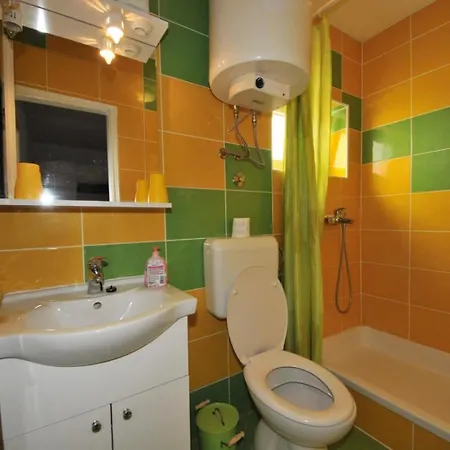 Apartment Biserka
