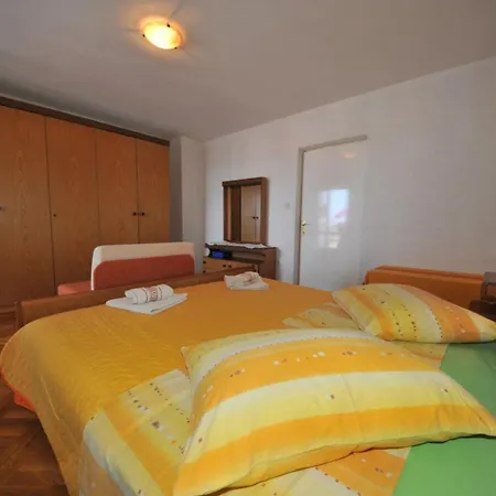 Biserka Apartment *