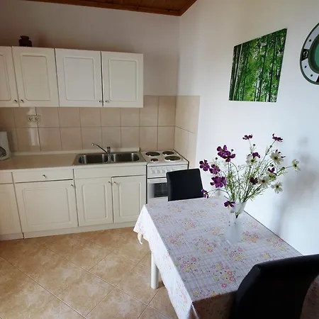 Biserka Apartament *